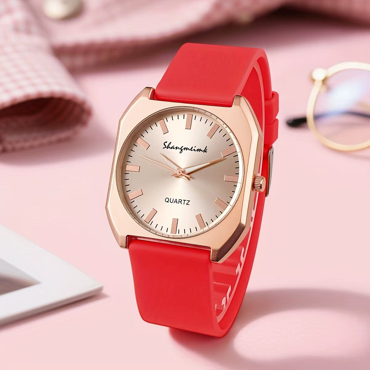 Fashion Square Women's Quartz Watch