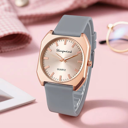 Fashion Square Women's Quartz Watch