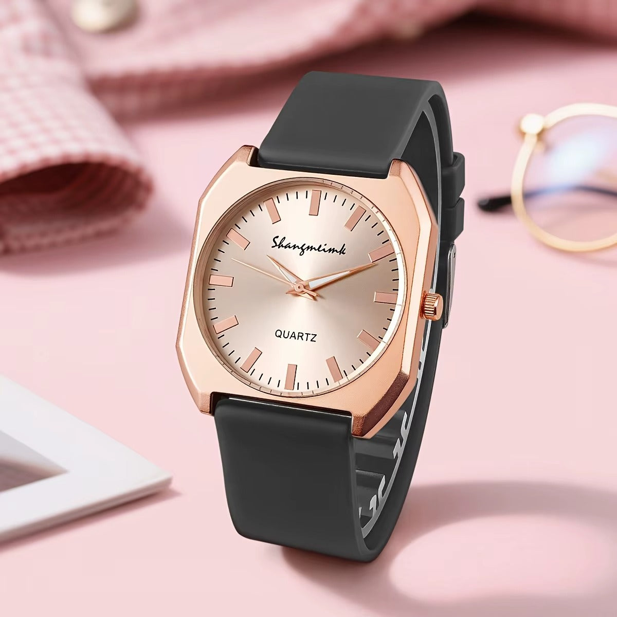 Fashion Square Women's Quartz Watch